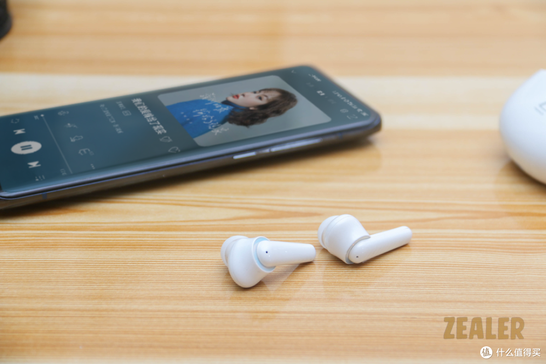 中兴ZTE Livebuds Pro 硬核降噪耳机体验:六麦通话是亮点,字字清晰