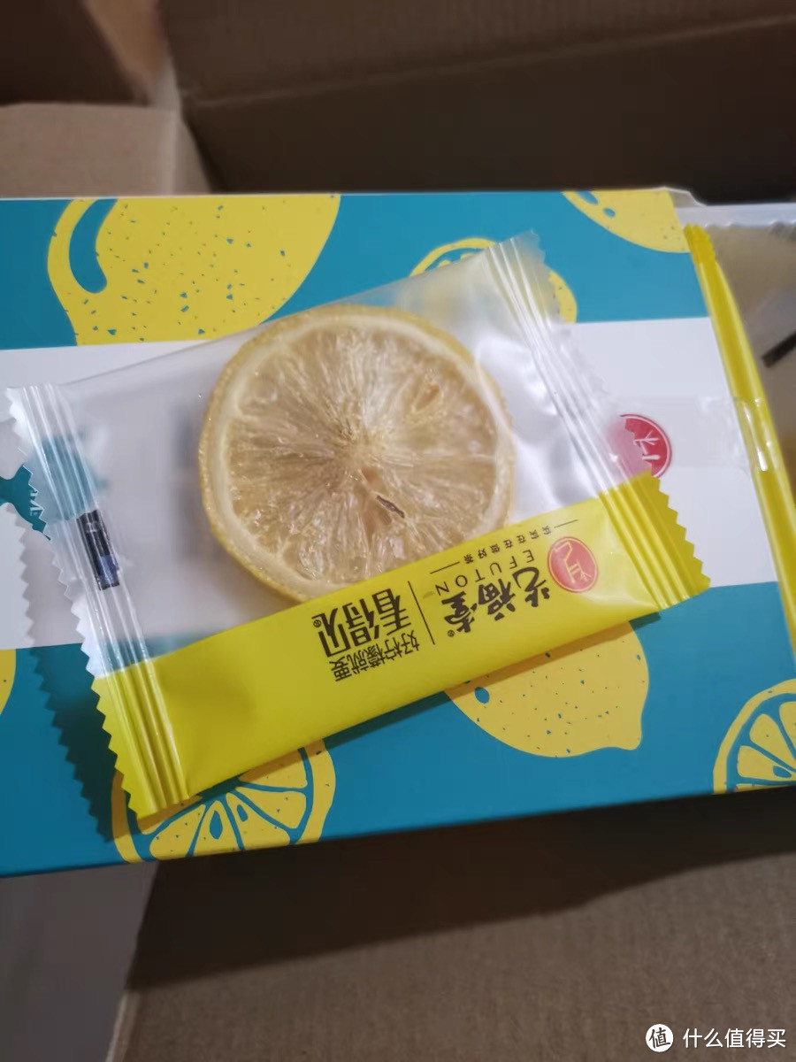 夏天泡杯柠檬片,美美的