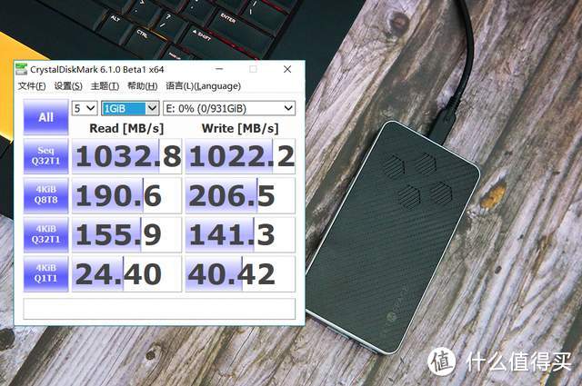 一次解决接口与存储问题：合金桌面硬盘盒扩展坞评测