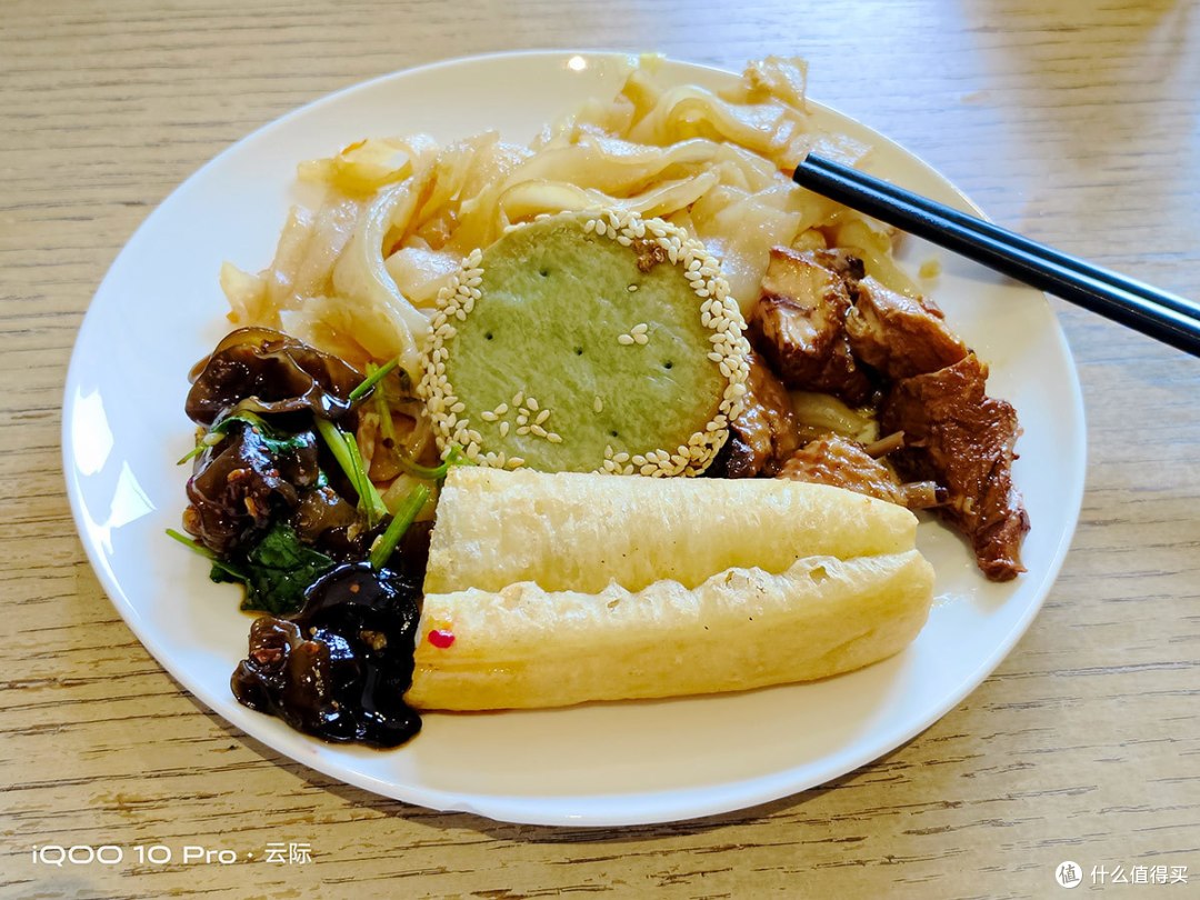 iQOO产品到底是Neo系列还是旗舰系列更能打？