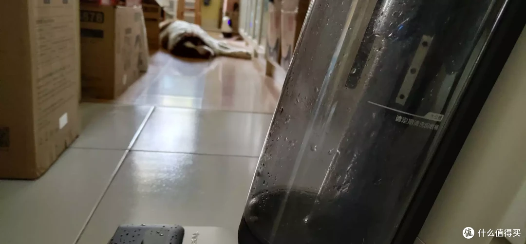轻松实现光脚自由,拖地不出汗。添可,会思考的智能洗地机3.0,不止有五大提升
