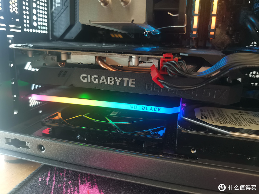 硬盘注入RGB性能提升200%