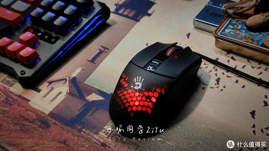 百元轻量化游戏鼠标，镂空RGB背光：血手幽灵ES30Plus体验