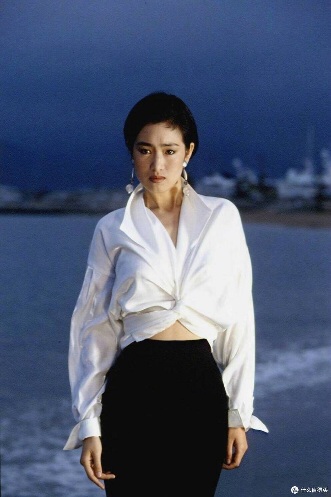 巩俐张曼玉苏菲玛索,90年代的戛纳红毯真是神仙打架,看看女神们的穿衣思路