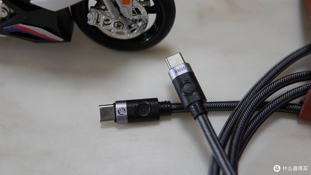 终结电量焦虑,奥睿科Type-c快充数据线(PD100W)体验!