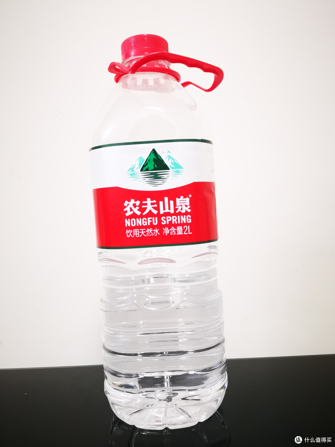 健康生活多喝水,盘点这个夏天买过的那些瓶装水