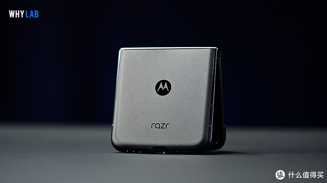 竖向折叠屏只值得「尝鲜」？moto razr 2022 表示不服