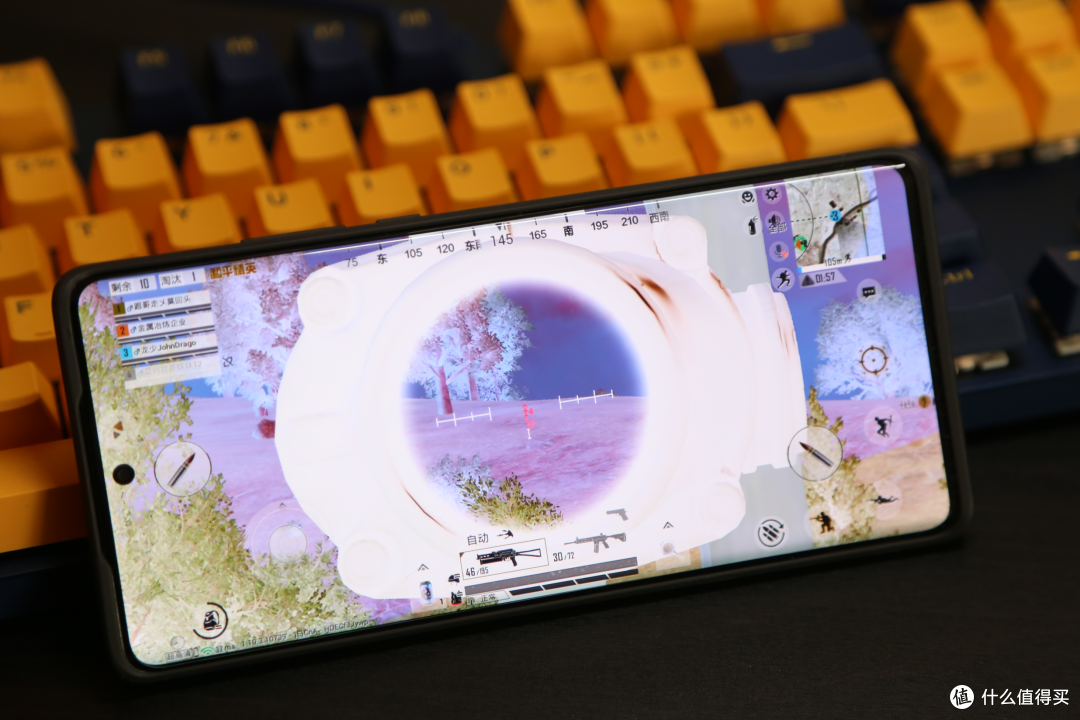 骁龙8+ Gen1和2亿像素影像,指尖捕捉唯美瞬间moto X30 Pro超写实首发评测