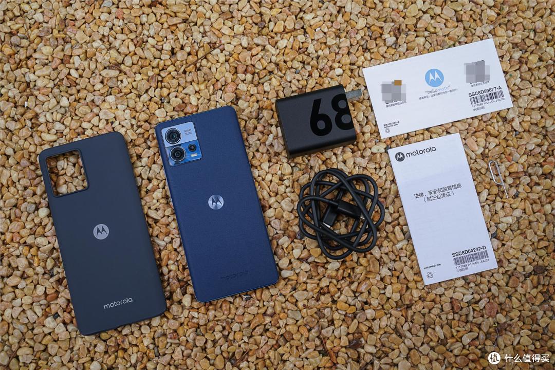 moto S30 Pro首发评测:无短板的全能轻薄旗舰