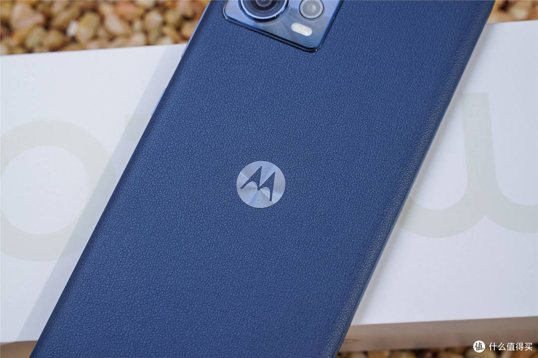 moto S30 Pro首发评测:无短板的全能轻薄旗舰