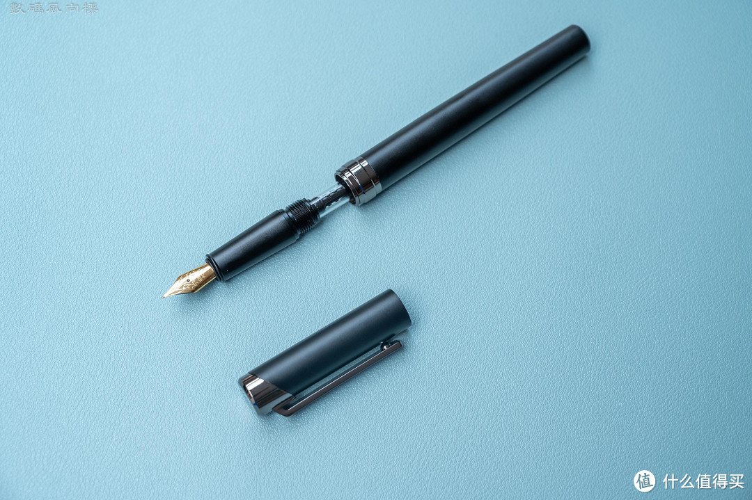 低调好写的日常用笔，写字练字都合适，极简黑耀钢笔上手