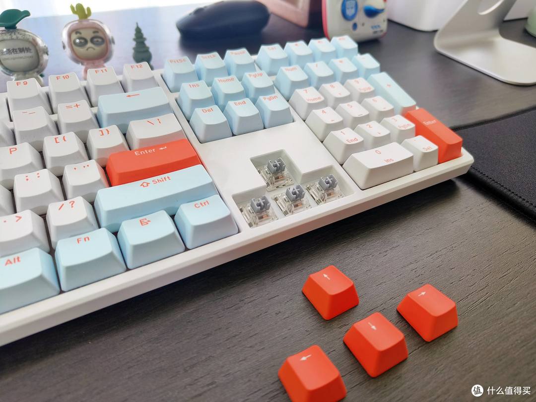 回归本色,用着不会腻!HELLO GANSS HS108T机械键盘体验!