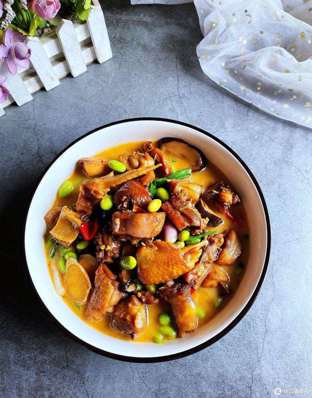鸡肉和它是天生一对,简单烧一烧,鲜嫩营养,敞开肚皮吃也不长肉