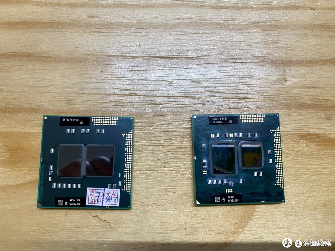 右面就是淘汰下来的i3 cpu