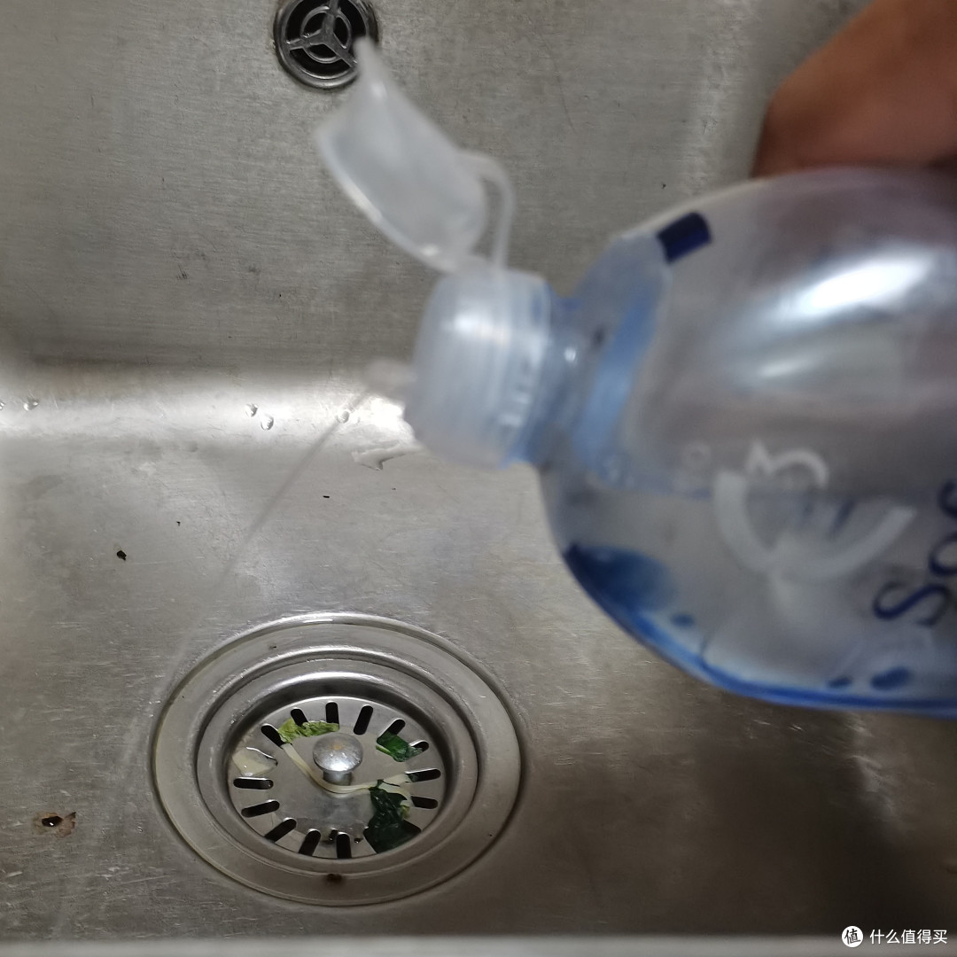 夏日的入眼清凉-乐敦清凉型护理液