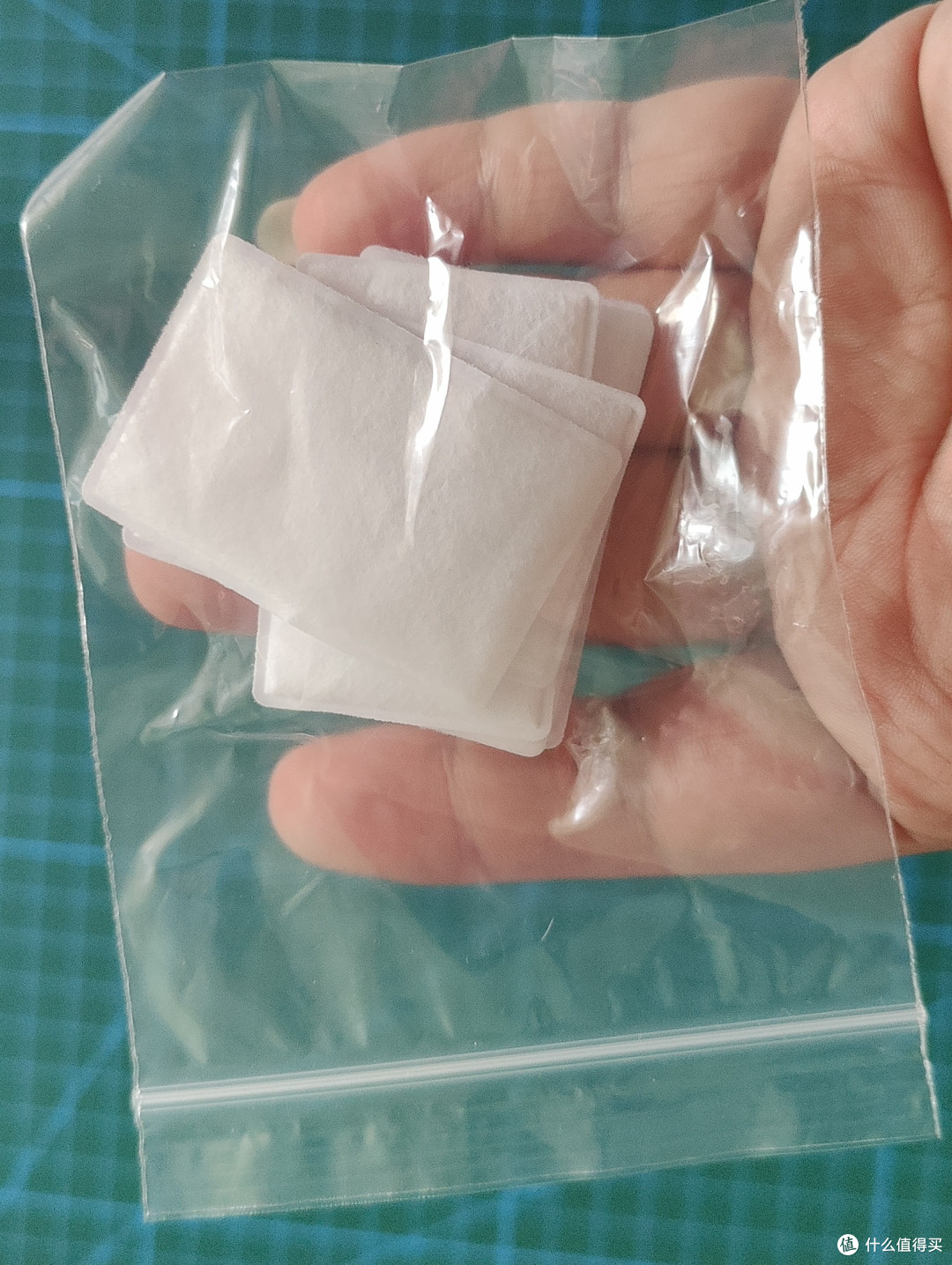 这个是过滤棉,官方的比较贵40一片,进价也要30一片。