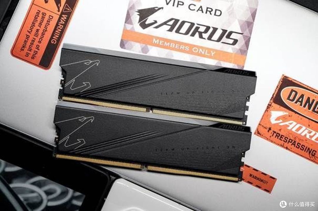 轻松超频6600MHz 技嘉AORUS RGB DDR5 6000MHz 32GB内存测评