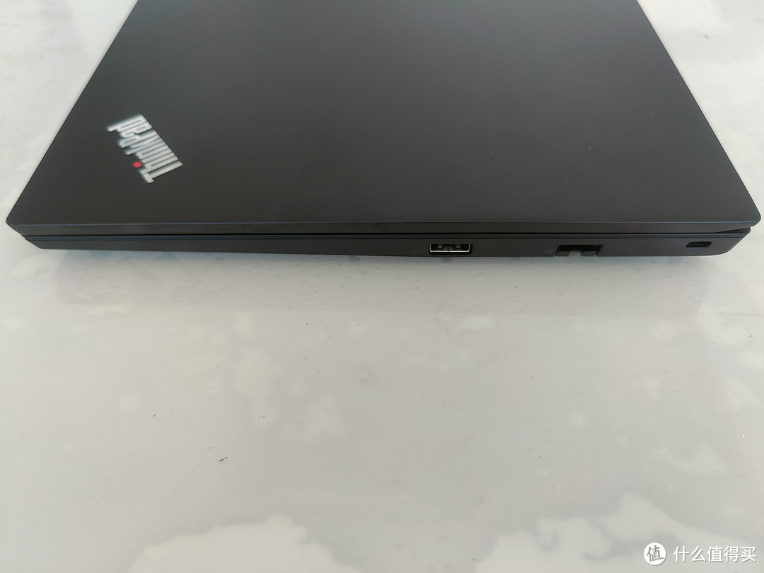 随性的可靠伙伴——ThinkPad E15 Gen4