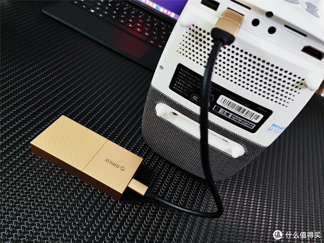 极速40Gbps，兼容雷电3-4，奥睿科USB 4移动固态硬盘盒测评