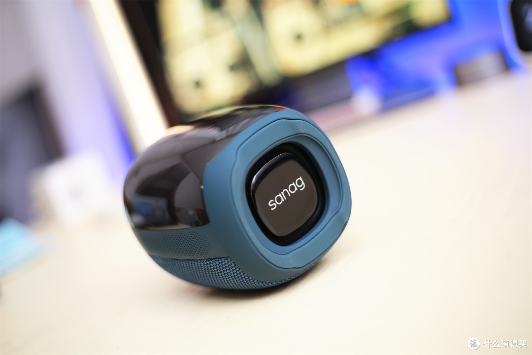 适合户外露营的音箱怎么选?炫彩灯光音箱 Sanag 塞那 V12S PRO开箱