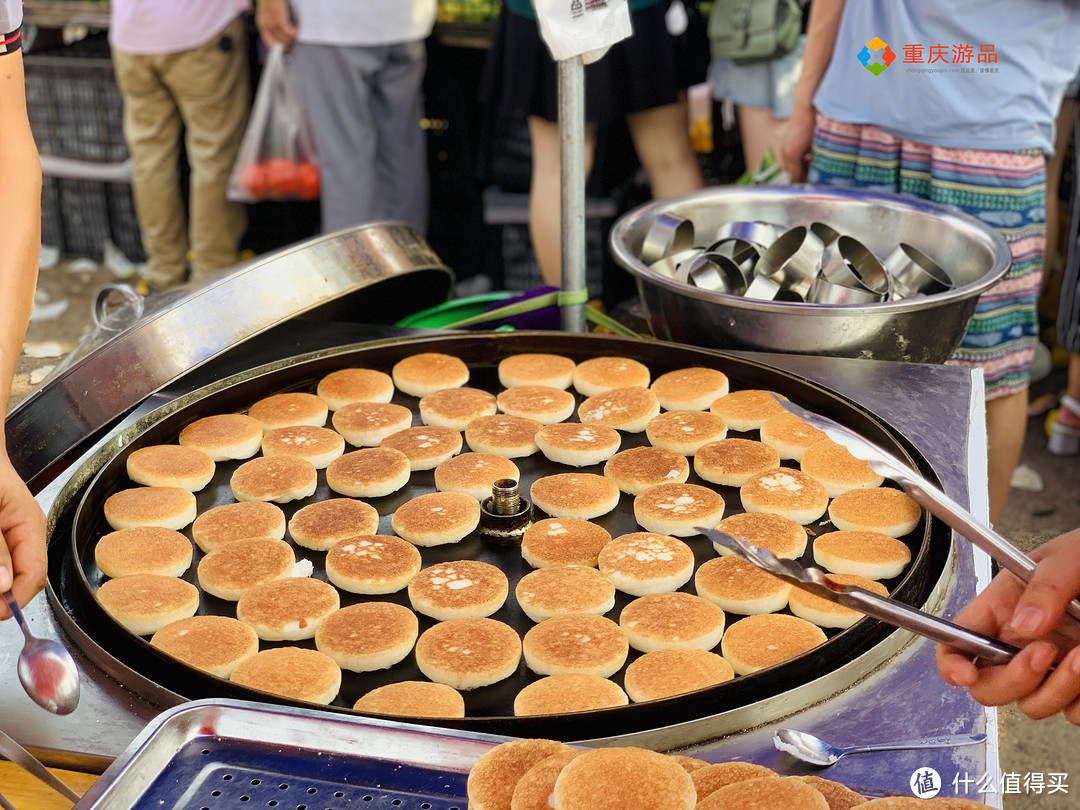 重庆258赶场日：10元一斤的街头小吃，5分钟做出一大锅