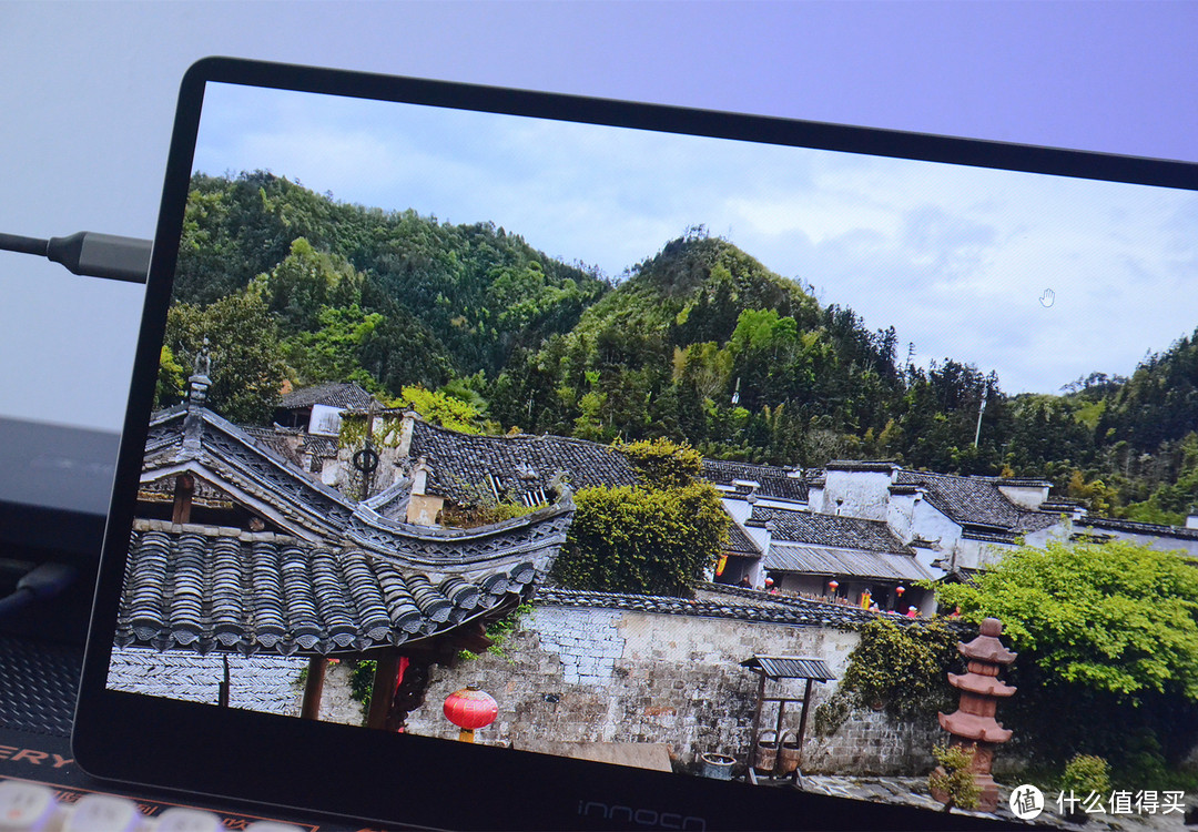 一千块钱出头的“迷你电脑主机”能干些啥?零刻EQ59 Pro体验