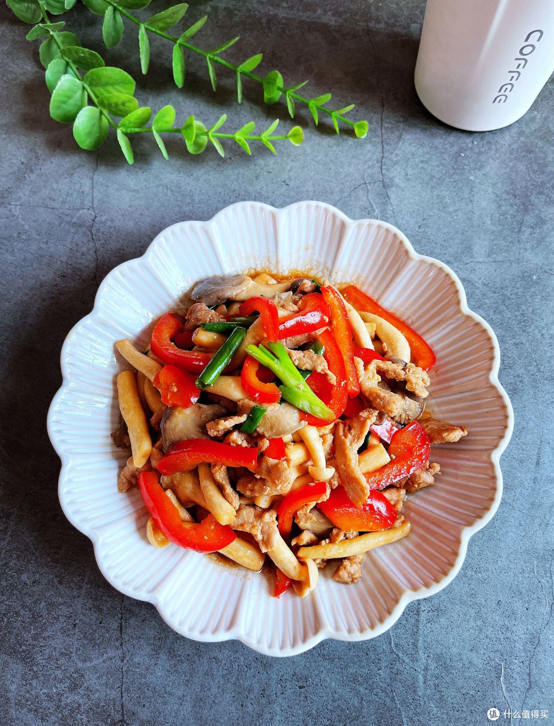 秋补防燥,这一道小炒菜别错过!3样食材成本10元,比大鱼大肉强