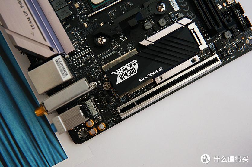 速度拉满，快如闪电：博帝蟒龙VP4300 PCIe4.0 SSD评测