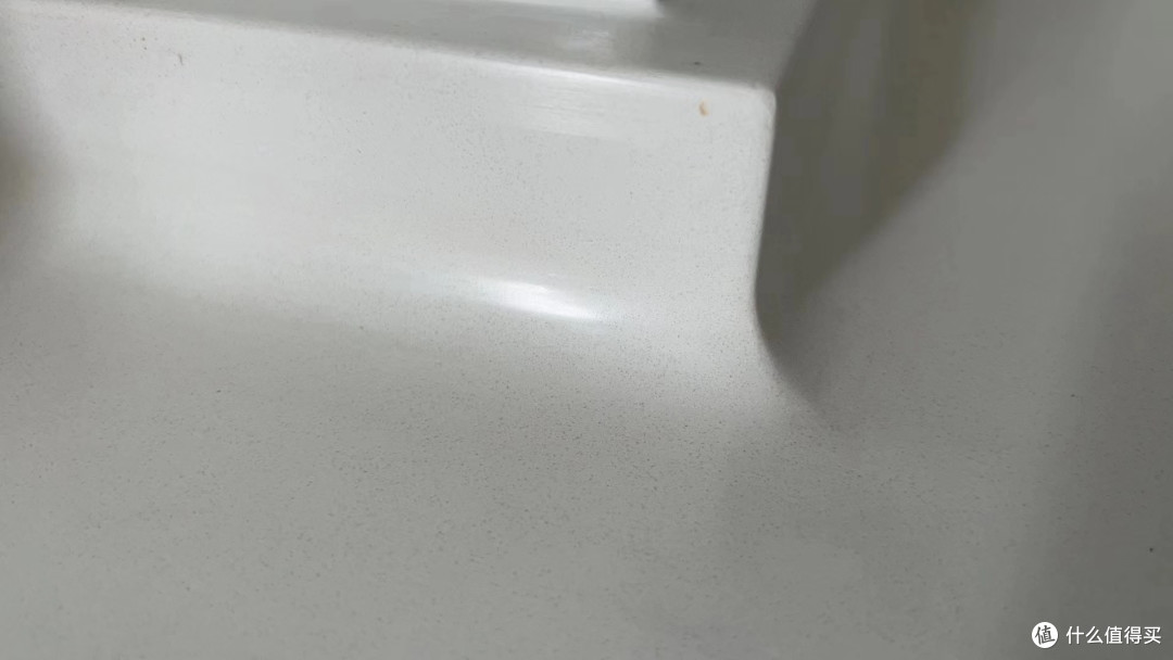 【那个胖师傅】台面挡水条到底有必要吗?啥样的挡水条更实用?