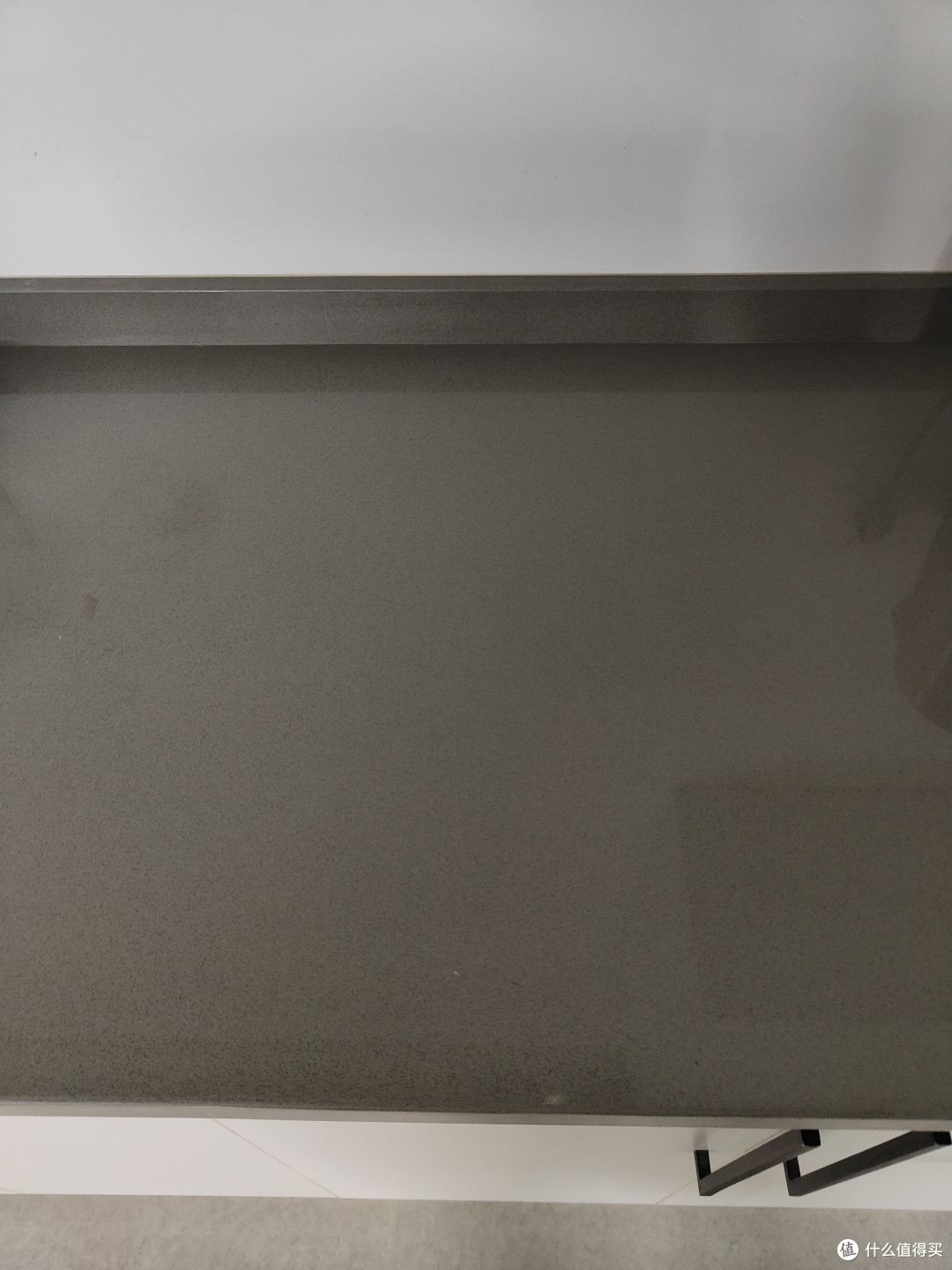 【那个胖师傅】台面挡水条到底有必要吗?啥样的挡水条更实用?