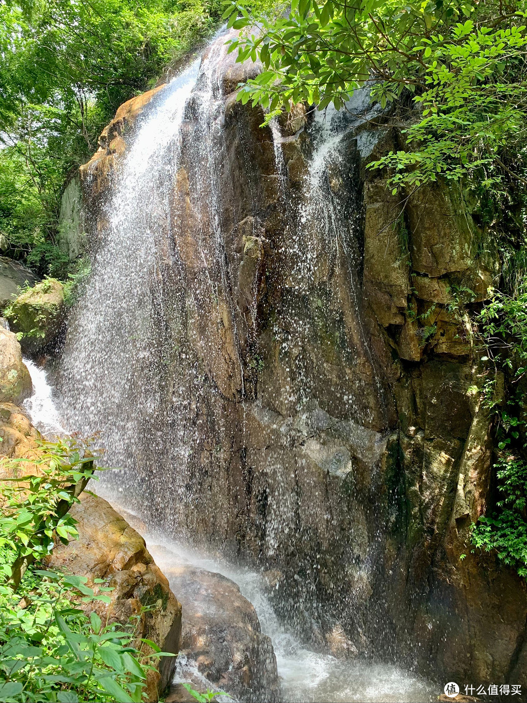 梅岭印象6，醉美虹河谷，一处有彩虹的山谷