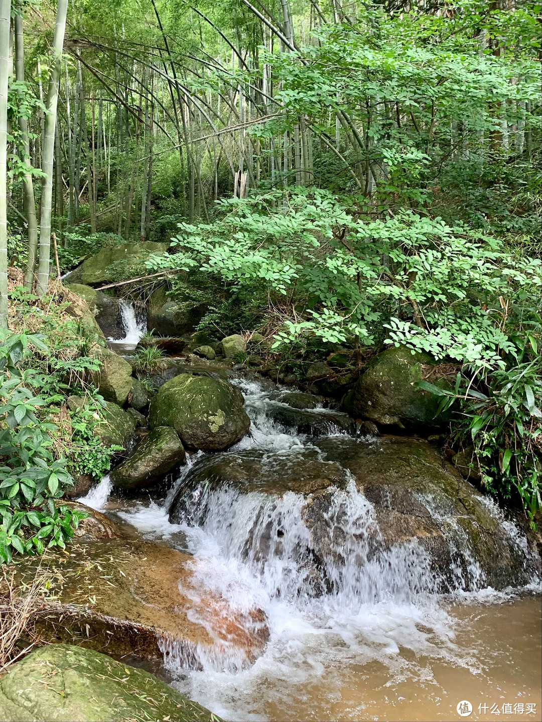 梅岭印象6，醉美虹河谷，一处有彩虹的山谷