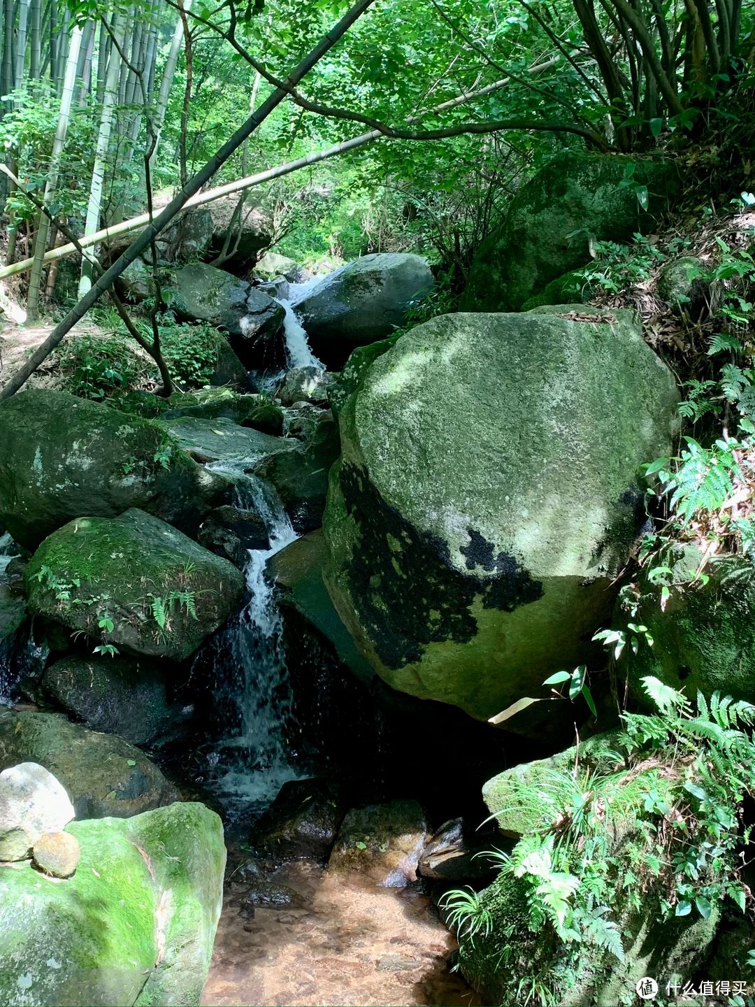 梅岭印象6，醉美虹河谷，一处有彩虹的山谷