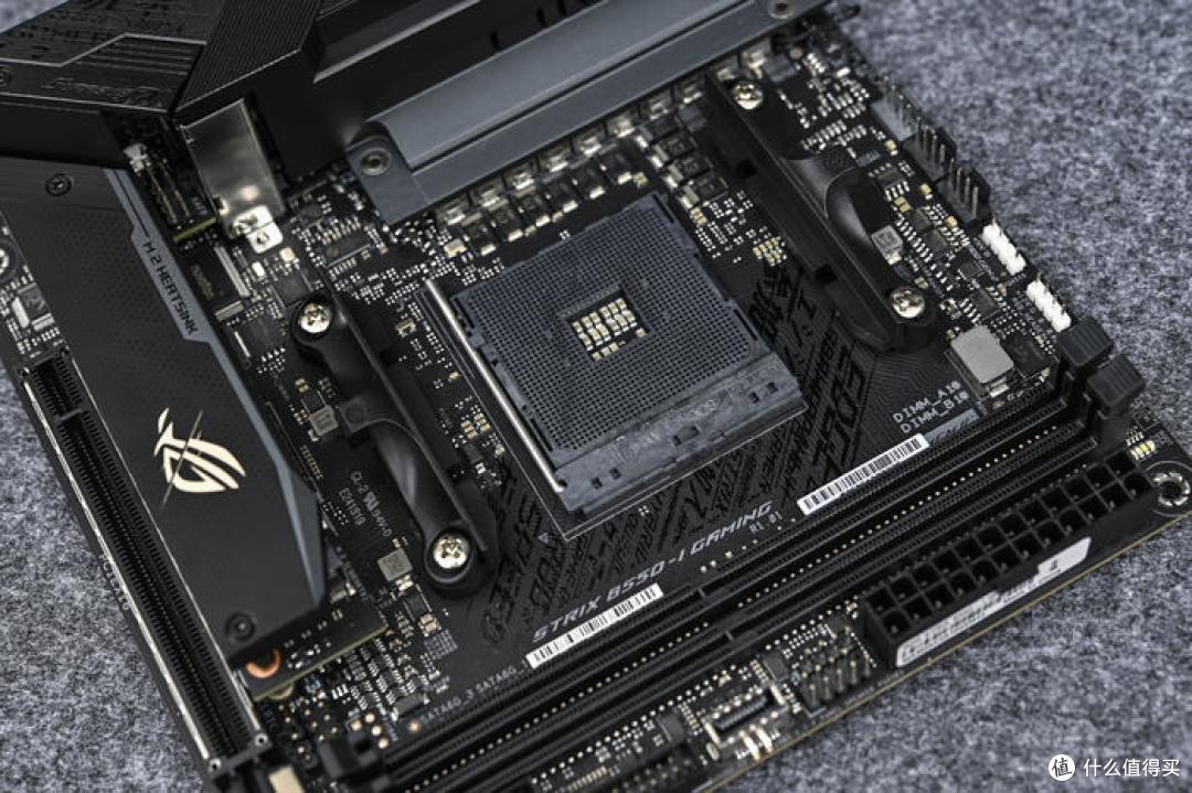 装台够用的HTPC——ROG B550i+迎广肖邦MAX装机秀