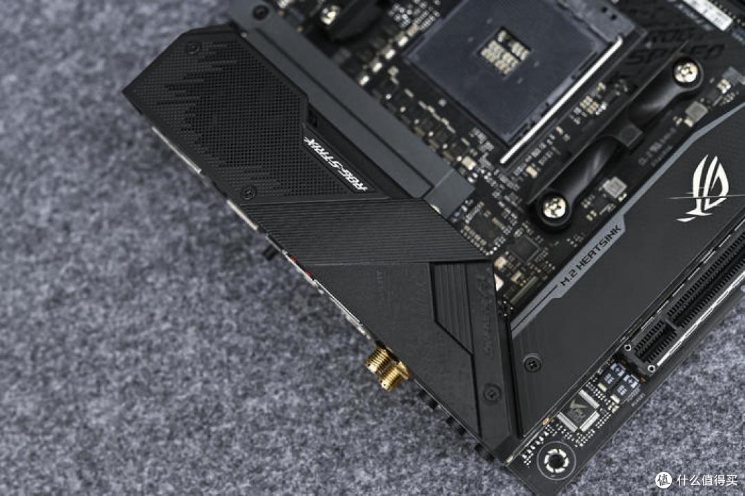 装台够用的HTPC——ROG B550i+迎广肖邦MAX装机秀