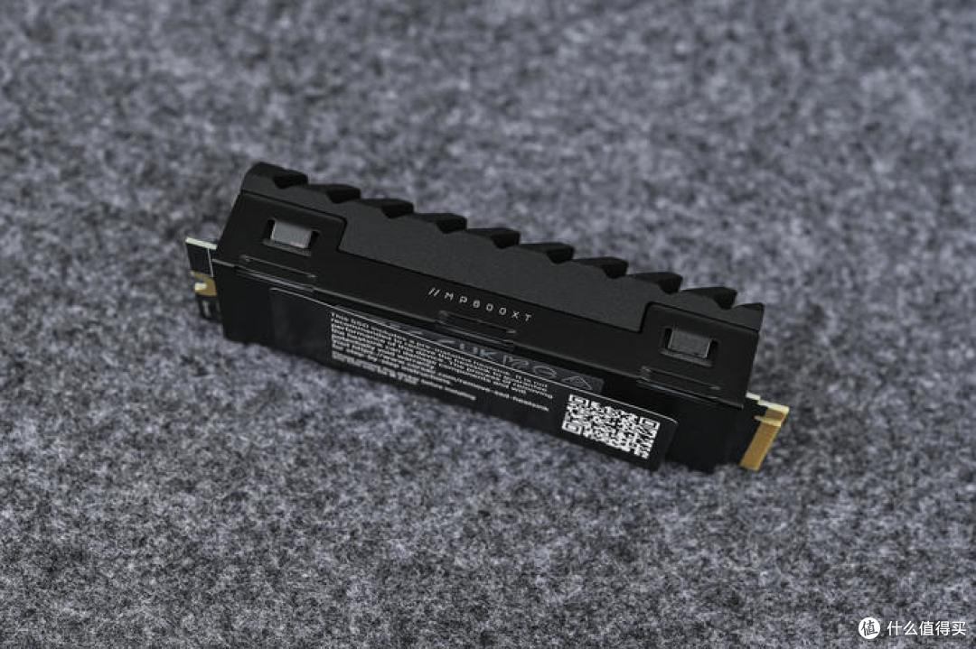 抽拉式 ATX Mesh 机箱——乔思伯 VR4 装机展示