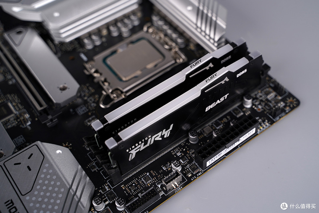 终于等到你~~~ Fractal Design 分形工艺 Meshify 2 Mini 装机秀