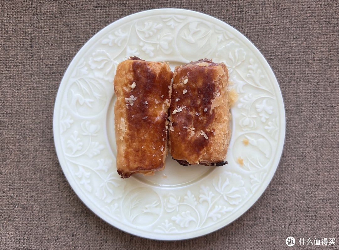 湖田窑蜜色釉浮雕咖啡杯套组开箱,锦绣玉兔造型好看,咖啡杯上手好且很实用!