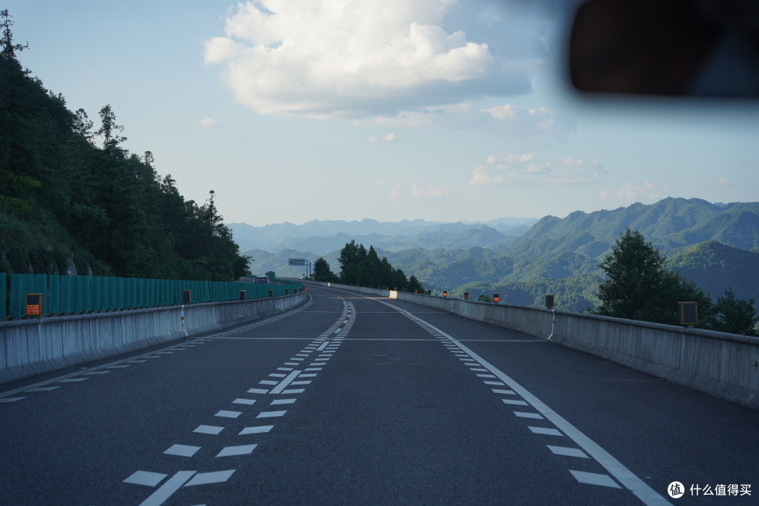 路上的风光也非常好