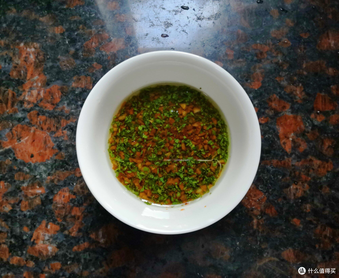 生蚝还可以带着壳蒸着吃！