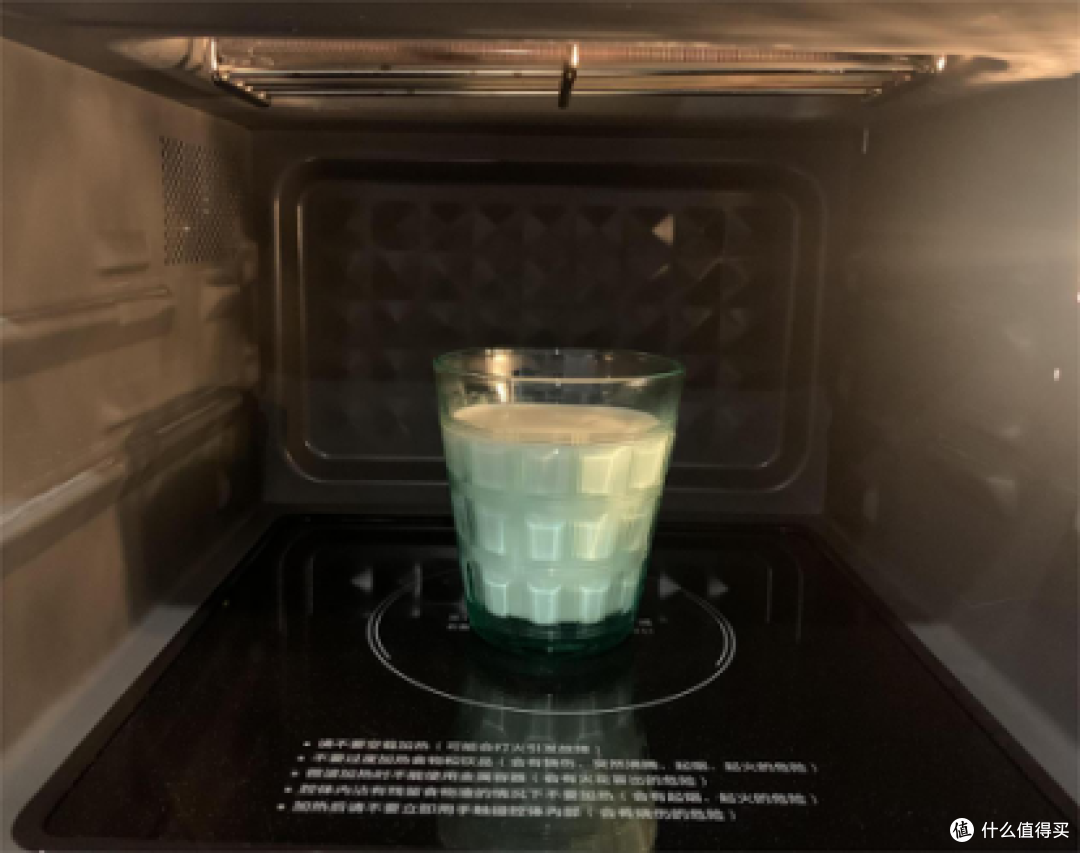一机两用，东芝V18小箱体完美包揽烘烤微波两样功能