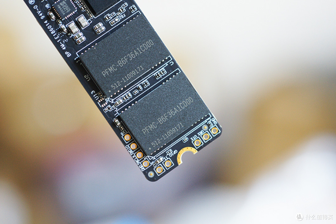 博帝蟒龙VP4300 PCIe4.0 SSD体验:速度快,散热强