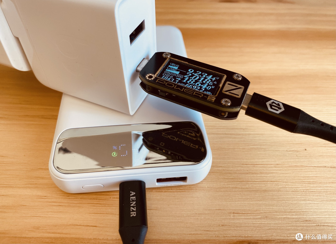 aigo (65W PD版)电源适配器评测