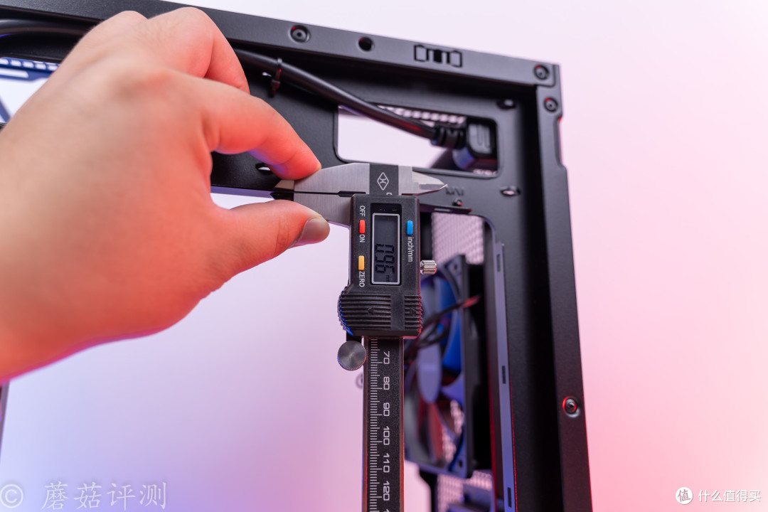 没有风道,或许就是最好的风道、华硕(ASUS)AP201冰立方机箱 评测