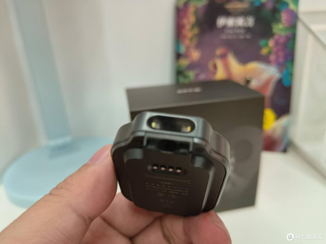 小某才退出群聊，入手作业帮智能手表X9，隔壁班同学馋哭了