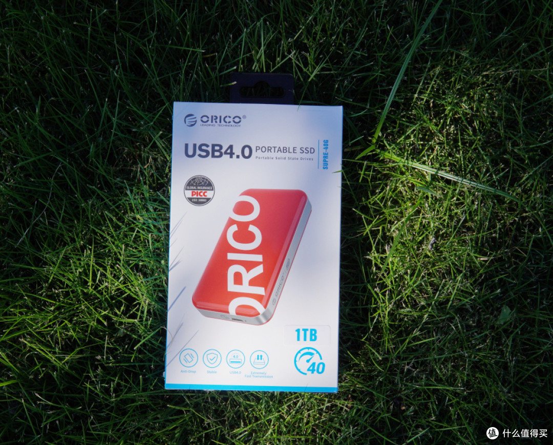 极速存储,大肚能容——ORICO USB4 潮牌固态移动硬盘