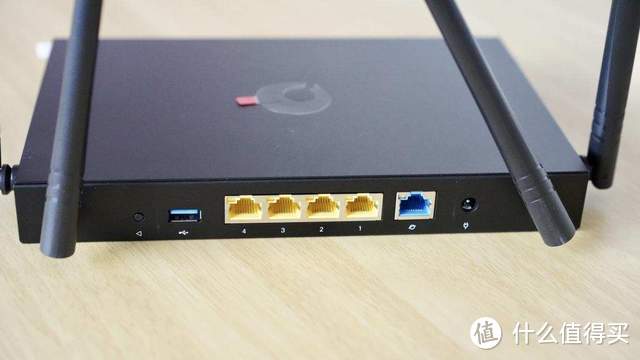 轻松搭建私有云,支持WiFi6的企业级千兆路由器蒲公英X5实测