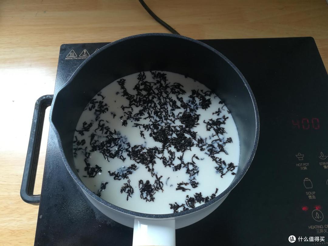 这食材不起眼,却是滋补佳品,用它做奶茶,温补不上火,超好喝