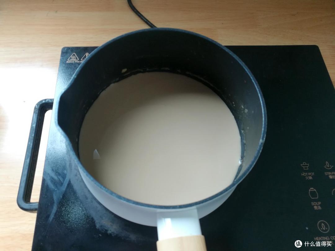 这食材不起眼,却是滋补佳品,用它做奶茶,温补不上火,超好喝