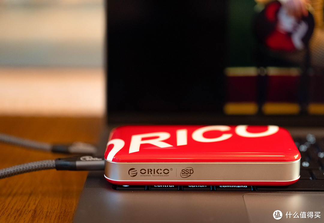 MacBook Pro最佳CP？每秒3GB闪传，ORICO USB4 移动固态硬盘极速体验